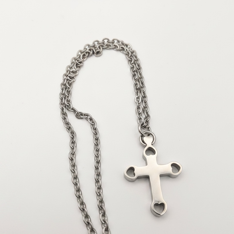 Sacred Heart Cross Pendant – 31.5x23.5mm
