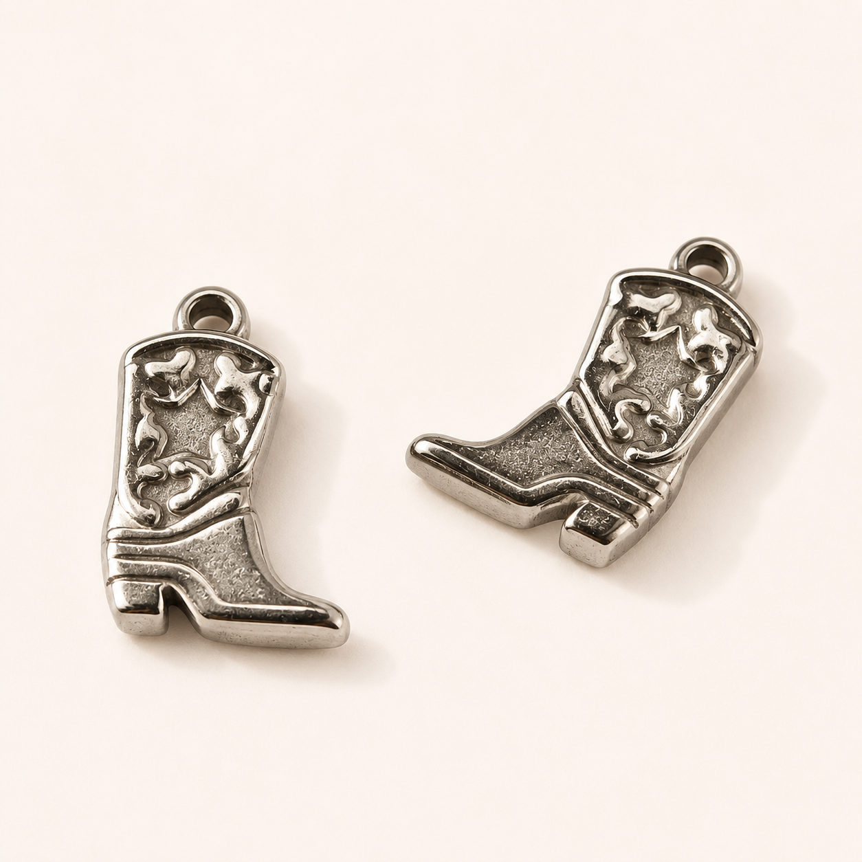 Boot-shaped Pendant - 20.5x13.5mm