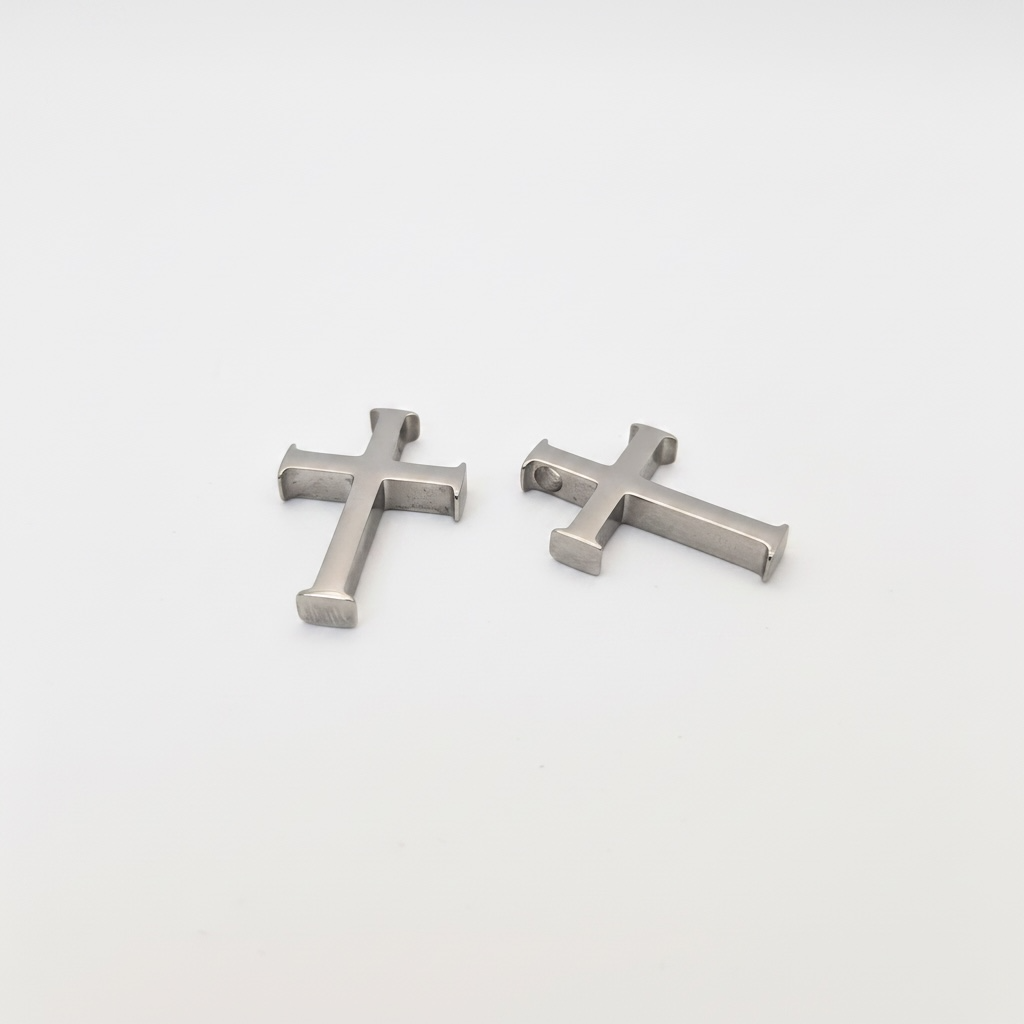 Regal Cross Pendant - 28x19.5mm