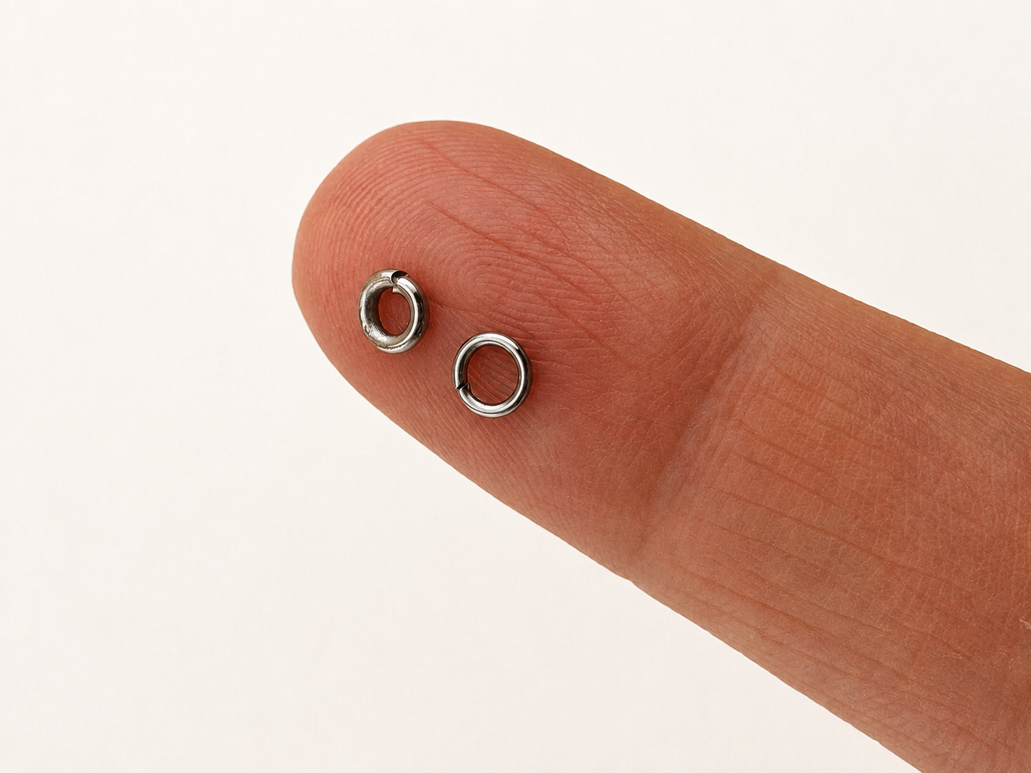 4mm Round Open Jump Rings (Pack of 50)