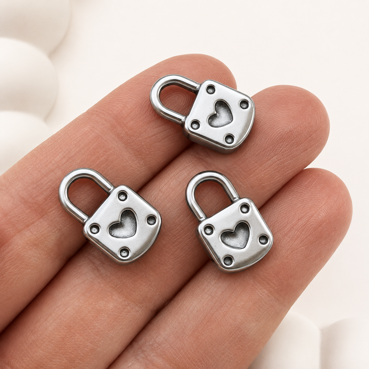 Heart Cutout Padlock Charm - 18mm