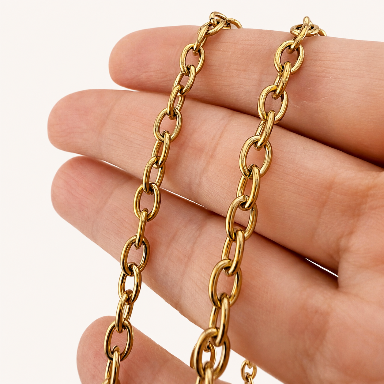18K Gold Oval Cable Chain – 7x5mm (By the Foot)