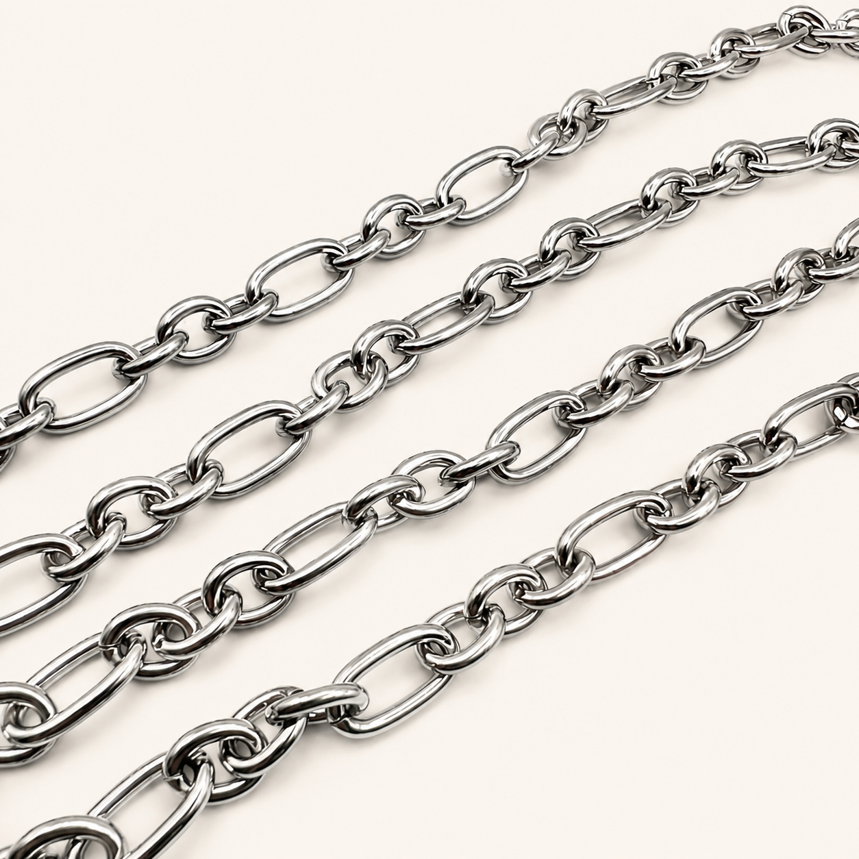 Large Figaro Chain – 17x10mm