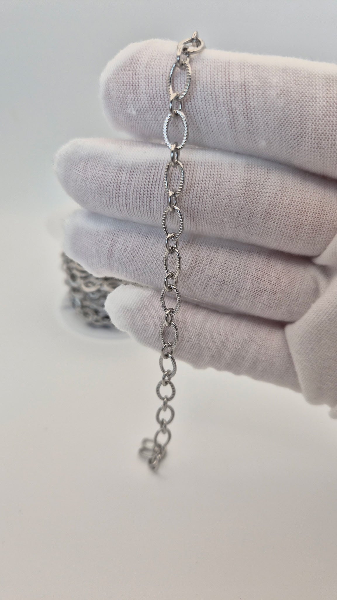 Textured Oval Link Chain – 8.5mm & 5.5mm Links