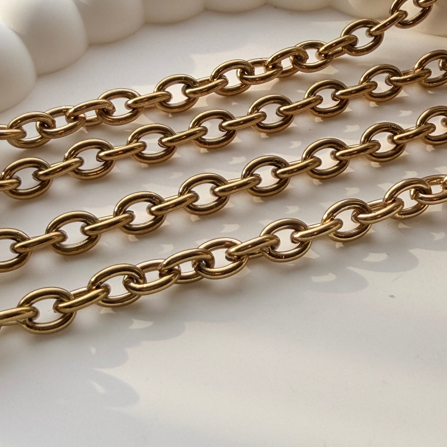 18K Gold Oval Cable Chain - 8x6mm (By the Foot)
