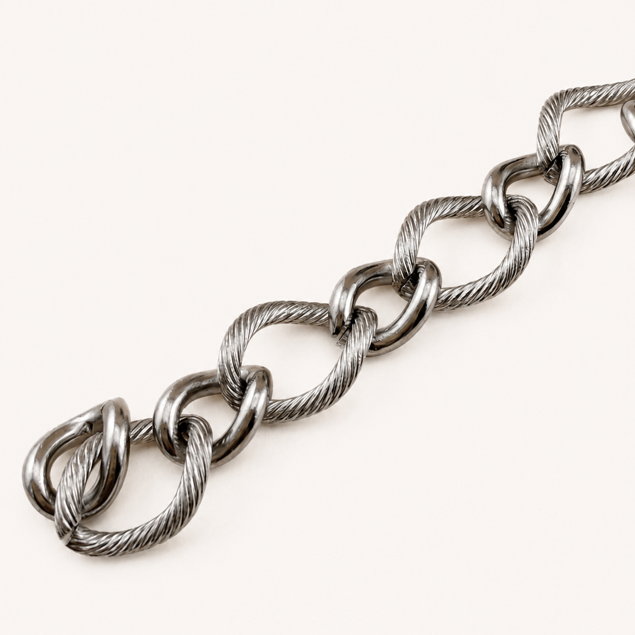 Textured Twisted Curb Chain – 13.5mm (By the Foot)