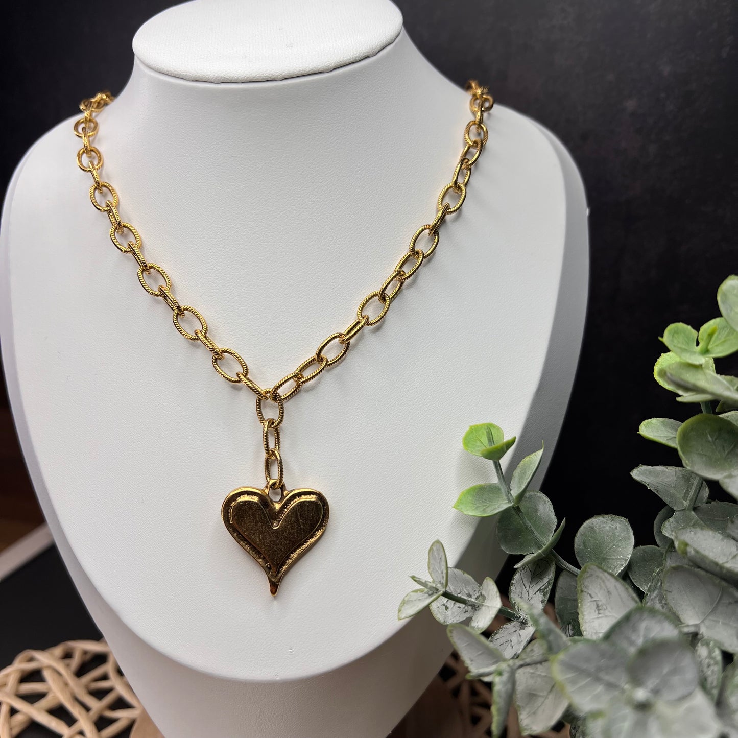Puro Heart Necklace