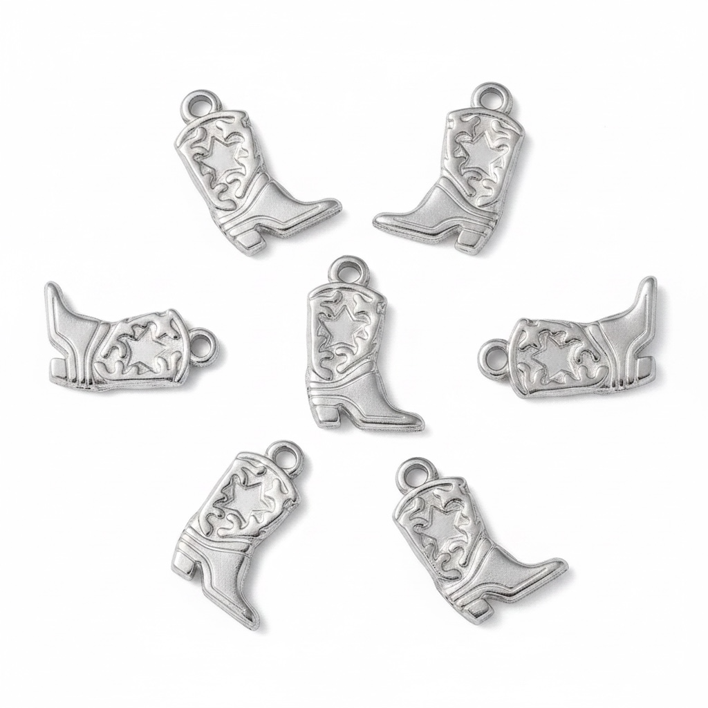 Boot-shaped Pendant 20.5 x 13.5mm, 2mm Hole | FB-CM12