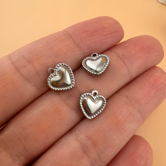 Beaded Edge Heart Charm – Multiple Sizes