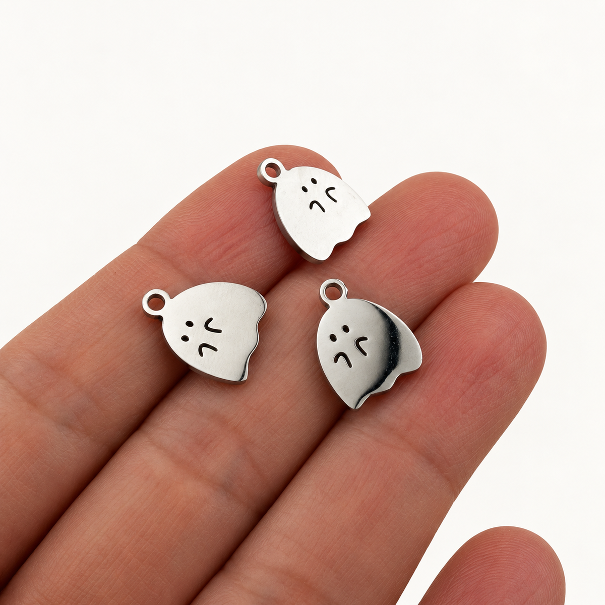 Small Ghost Charm – 14mm