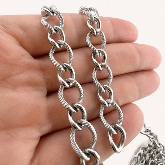 Textured Twisted Curb Chain – 13.5mm (By the Foot)