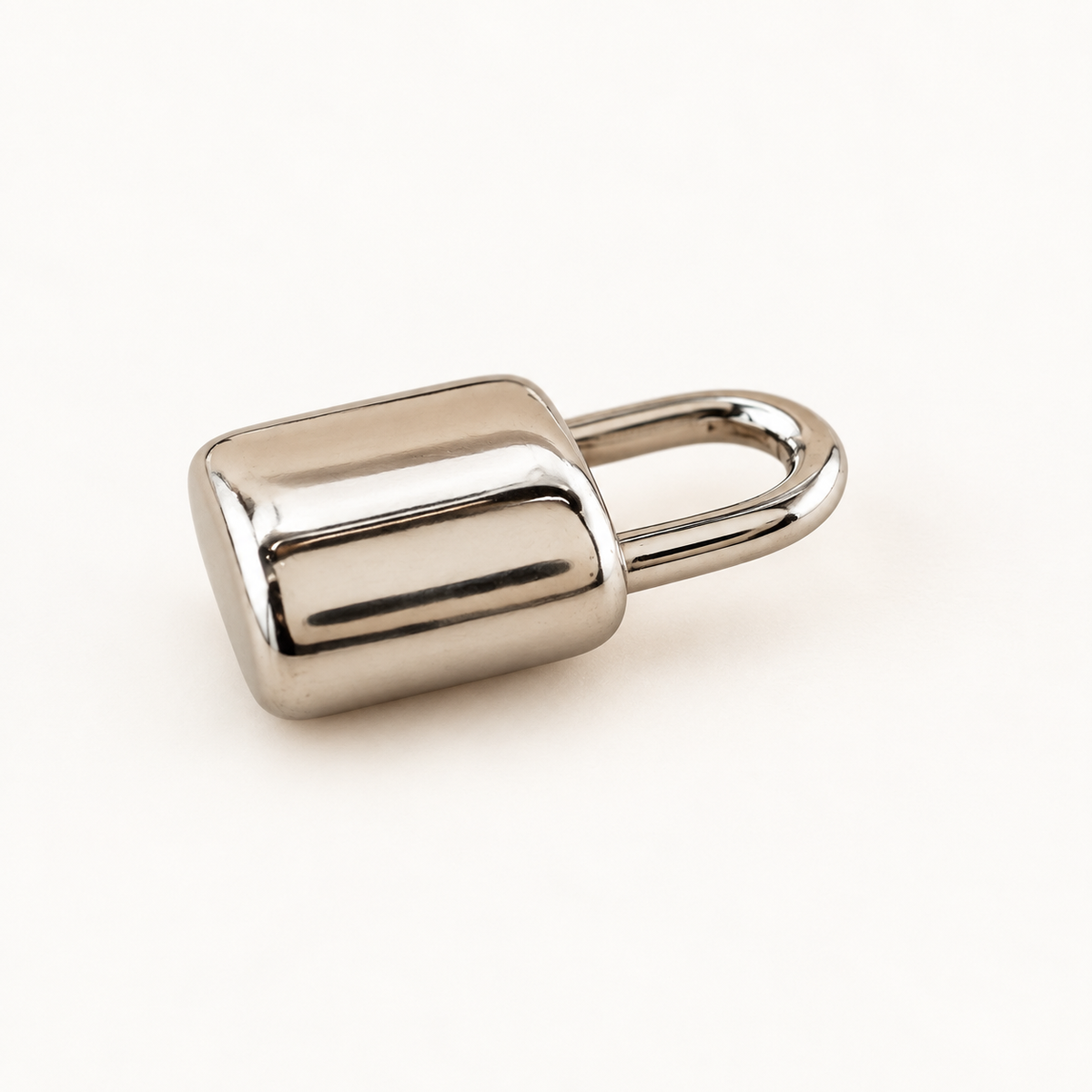 Petite Padlock Charm – 13mm