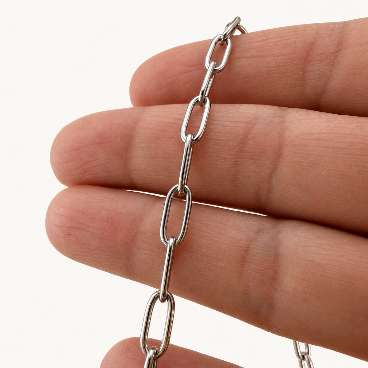 Oval Paperclip Chain – 10x4mm (By the Foot)