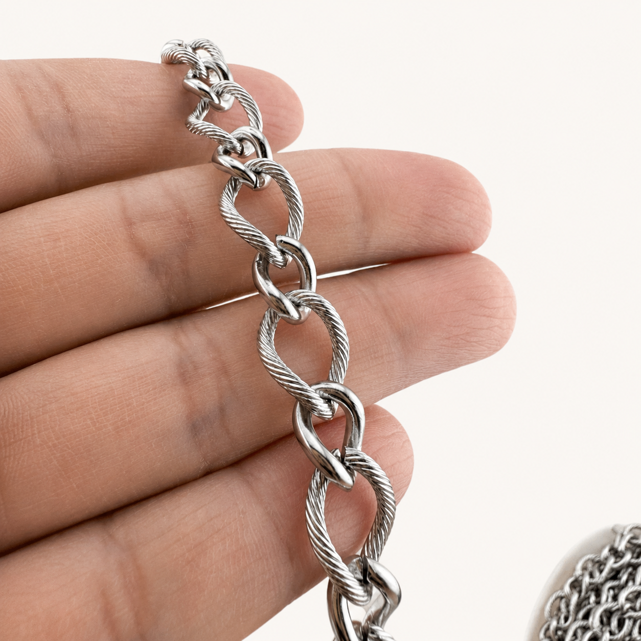 Textured Twisted Curb Chain – 13.5mm (By the Foot)