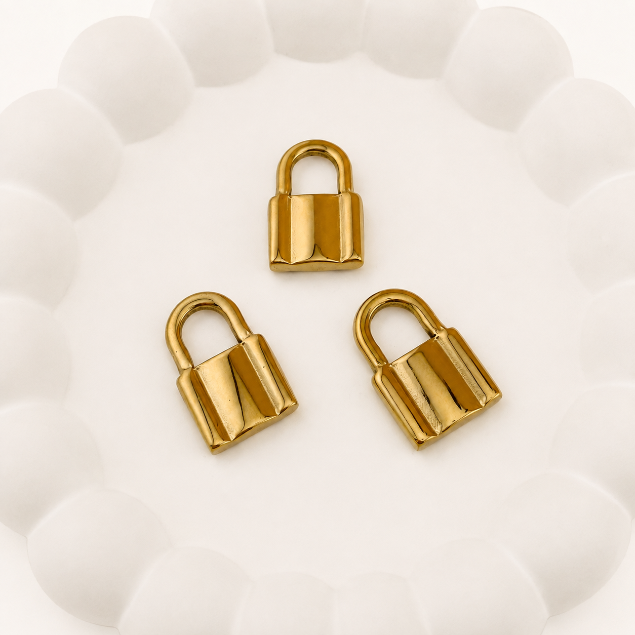 18K Gold PVD Stainless Steel Padlock Charm – 20mm