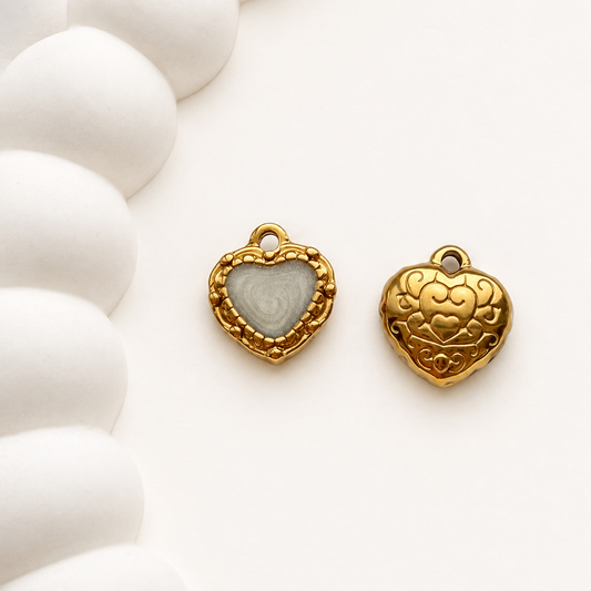 Gold Heart Enamel Charm – 13.5mm