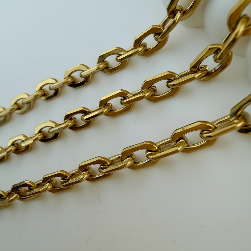 18k Gold Modern Cable Chain - 8.5x5.5mm (By the Foot)