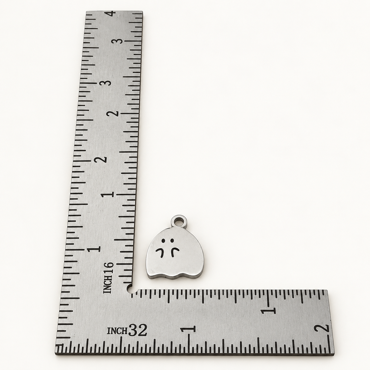 Small Ghost Charm – 14mm