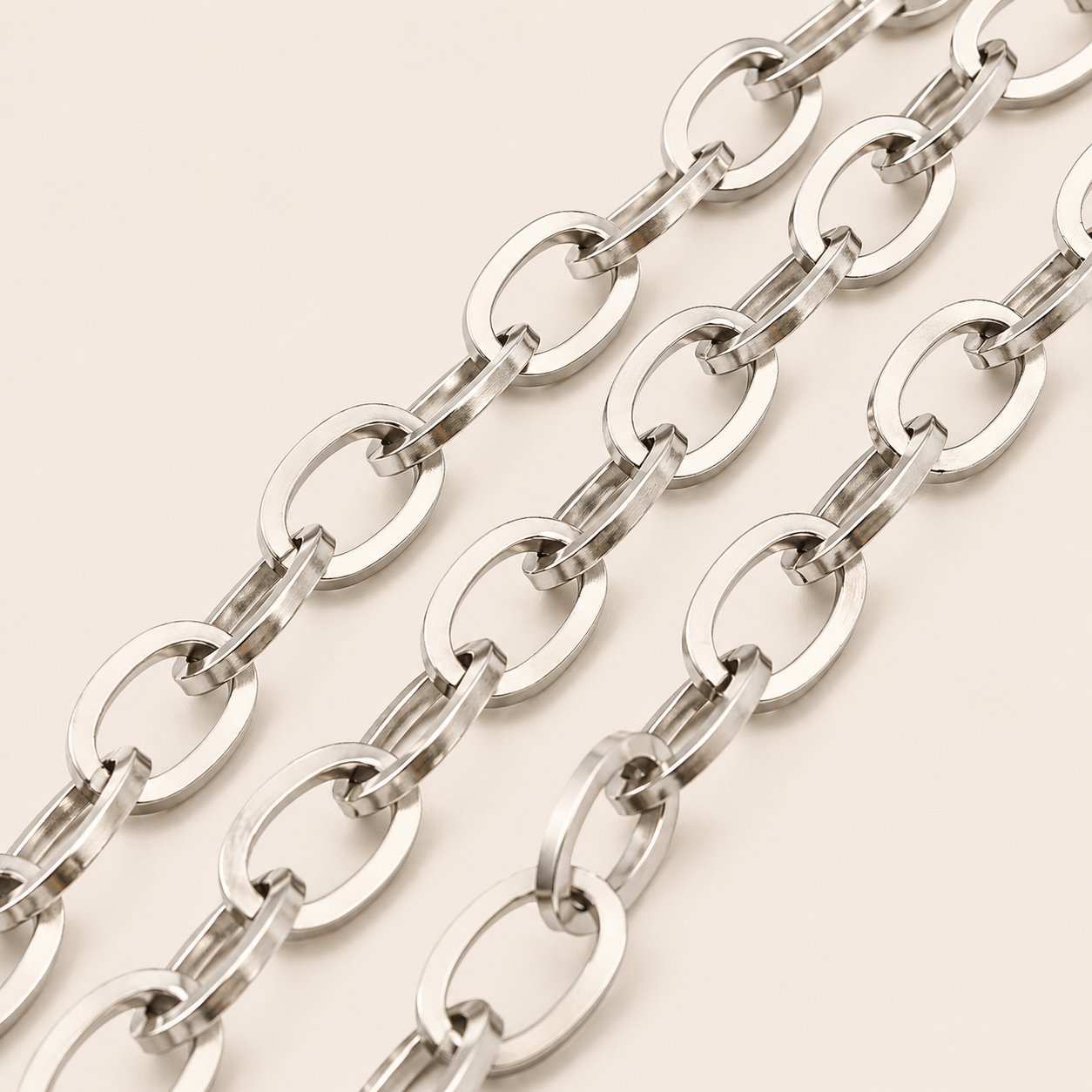 Large Flat Oval Cable Chain – 17.5x11.5mm