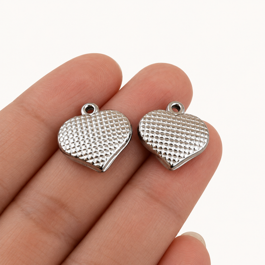 Quilted Textured Heart Charm – 16mm