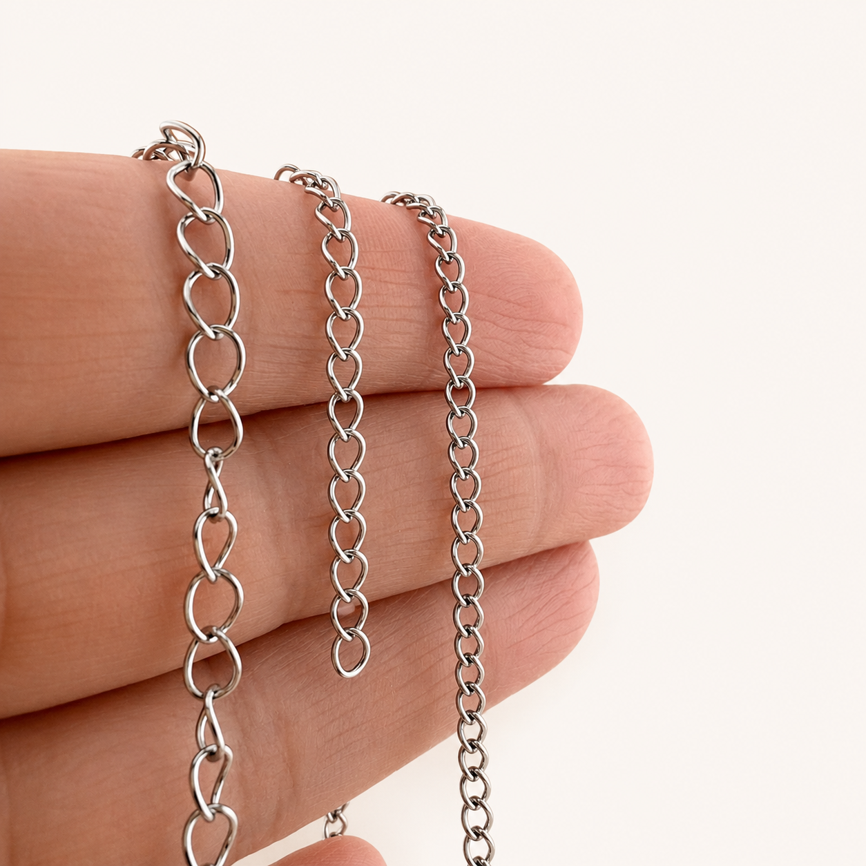Twisted Extender Chain - Multiple Sizes