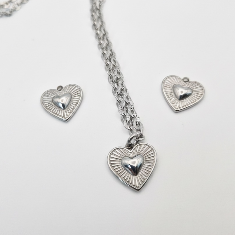 Halo Heart Minimal Charms, 16 x 15mm