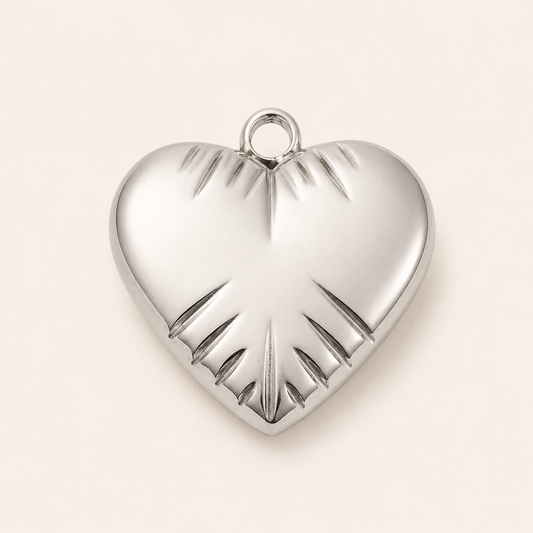 Amore Heart Pendant, 17 x 16mm - 2mm Hole
