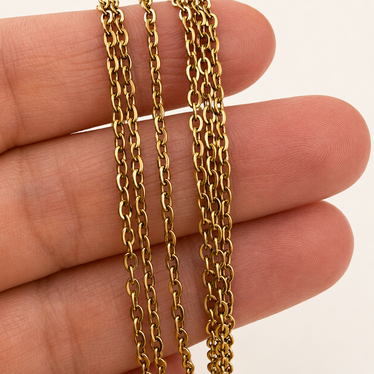 Dainty Cable Chain Necklace – Gold & Silver Finishes
