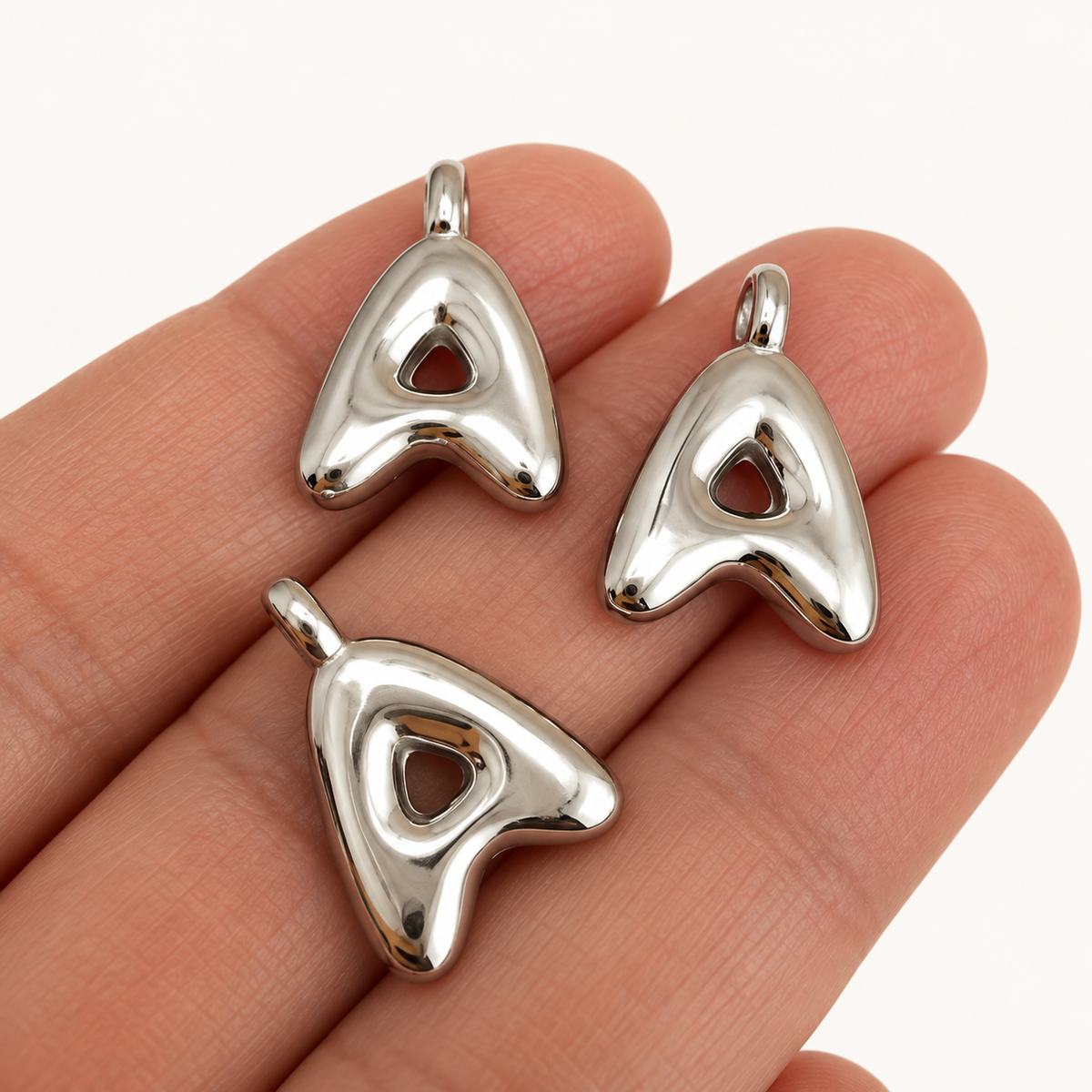Alphabet Initials Letter Charms – 19mm