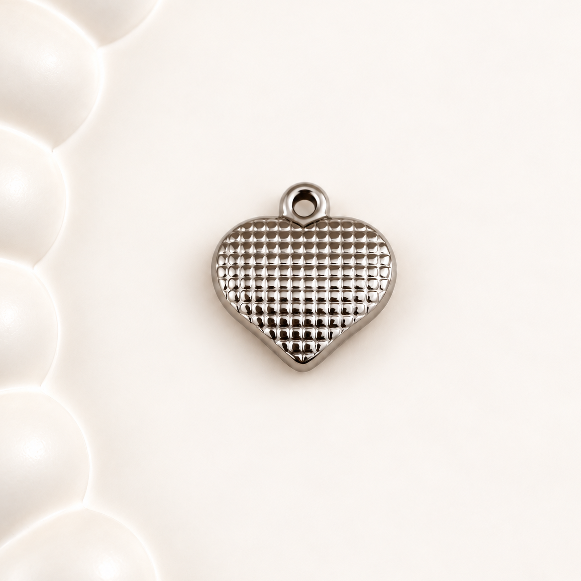 Quilted Textured Heart Charm – 16mm