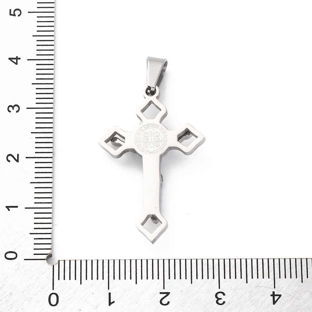 Classic Crucifix Cross Pendant – 31x20mm