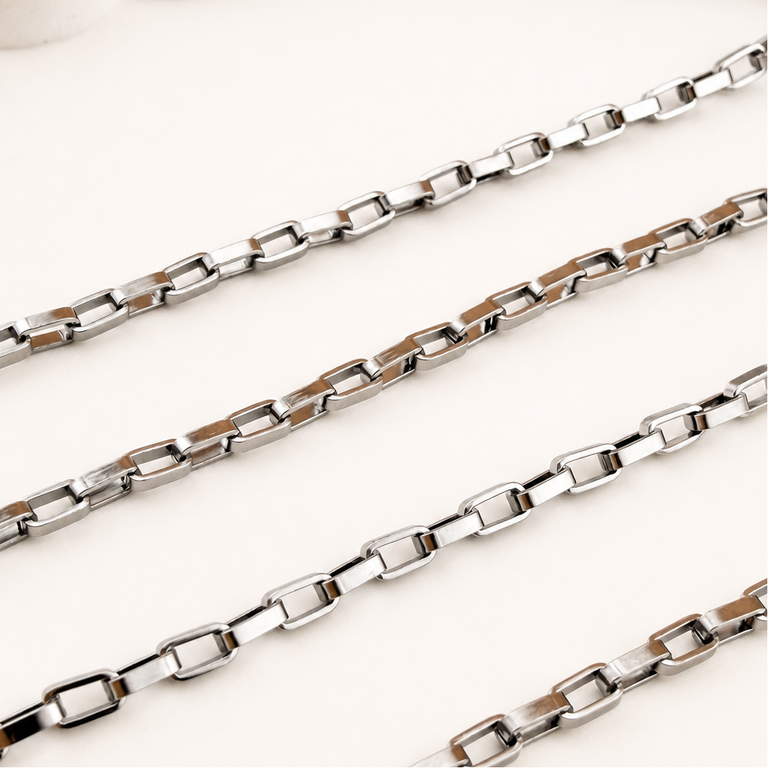 Venetian Box Chain - 4x2mm (By the Foot)