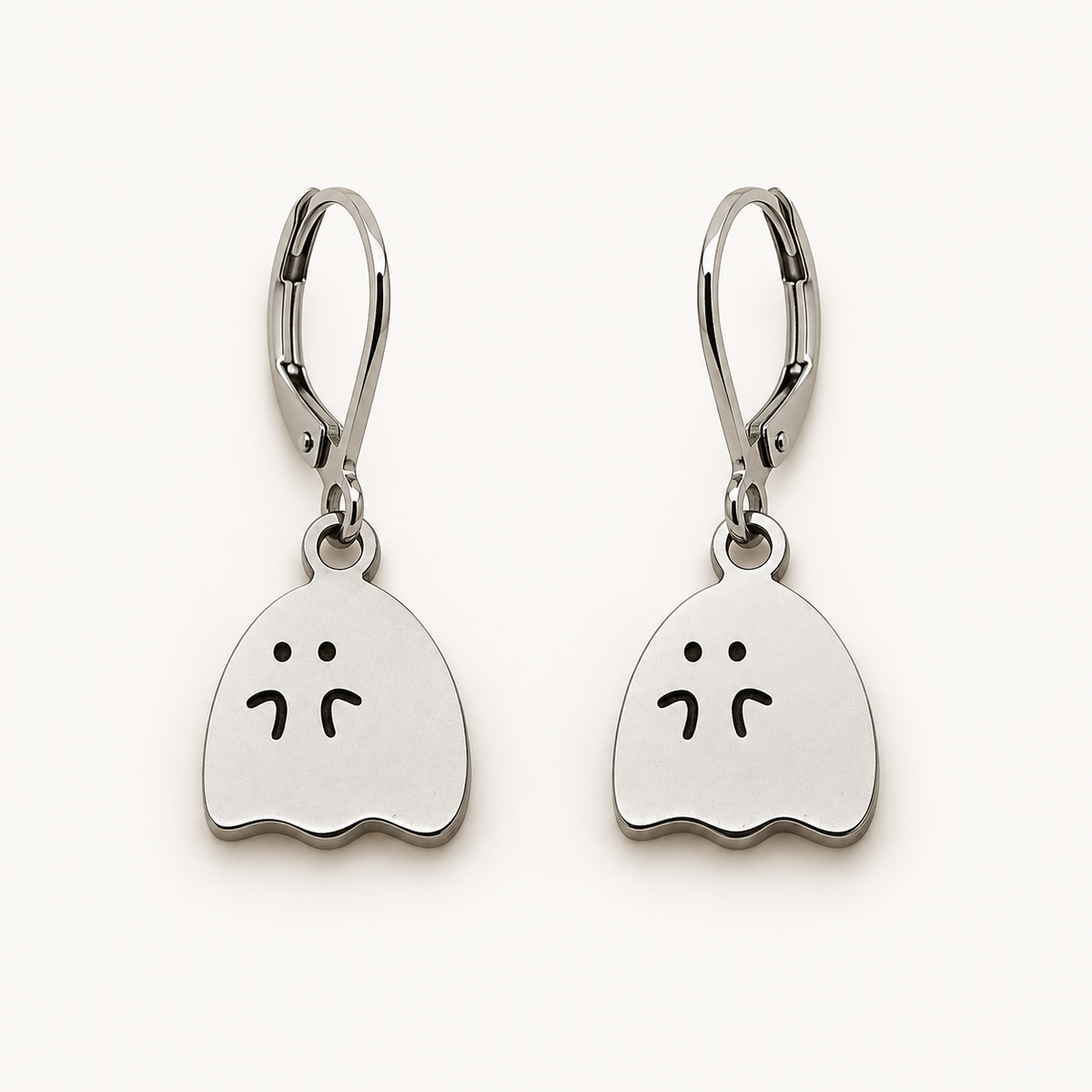 Small Ghost Charm – 14mm
