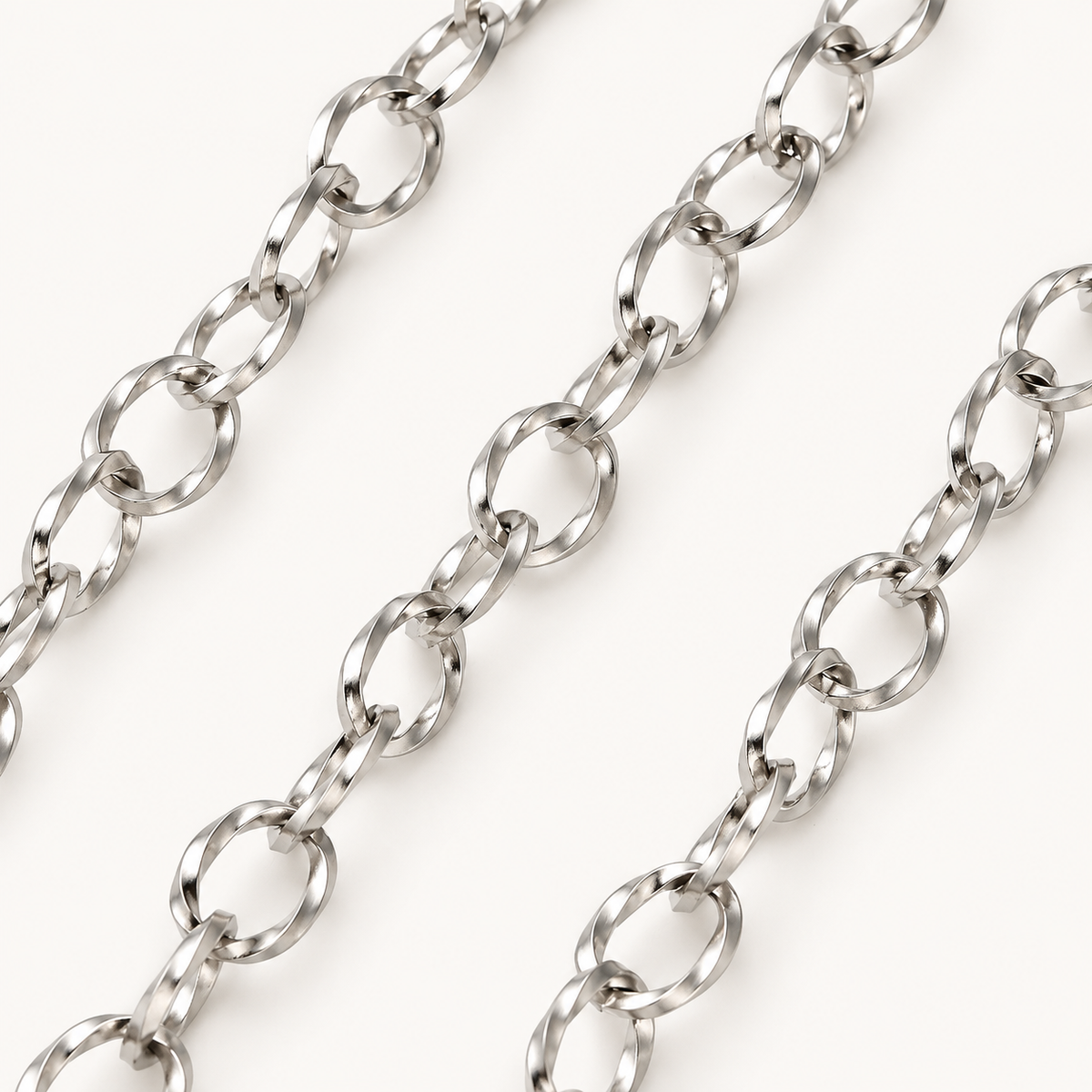 Twisted Oval Link Chain – 8.5x6.5mm (By the Foot)